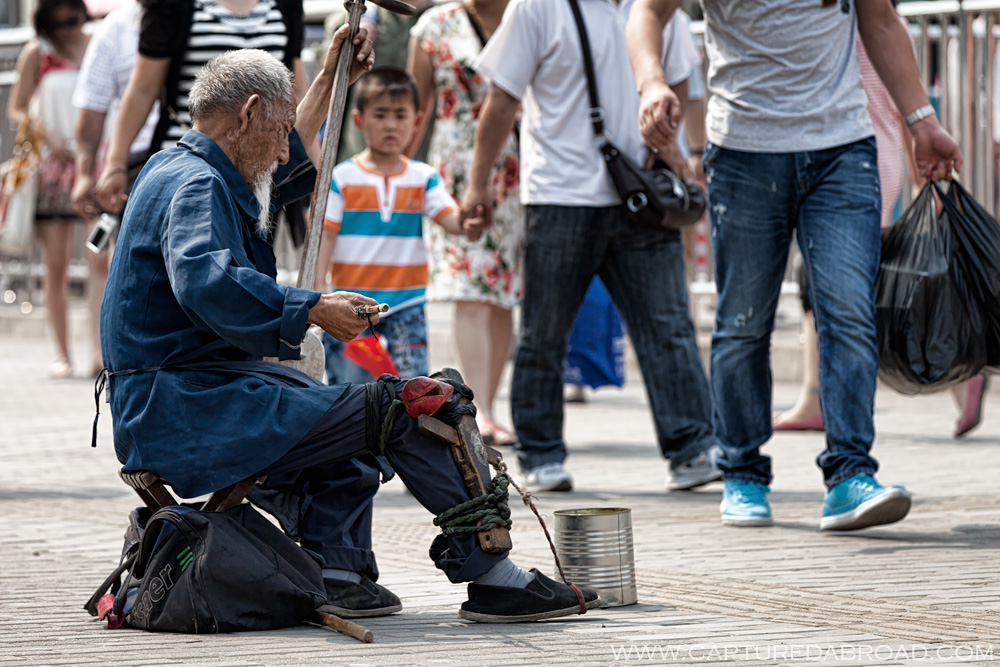 Blind busker in Bejing