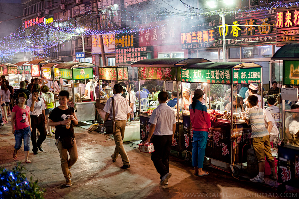 Night food markets in Urumqi